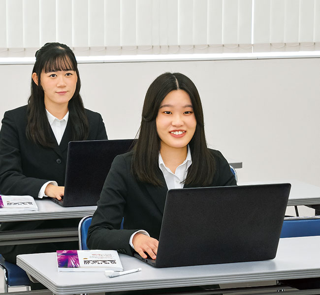 香川県立高松北高等学校出身 衛生士科2年