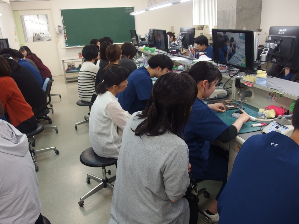 保護者会(技工士科)