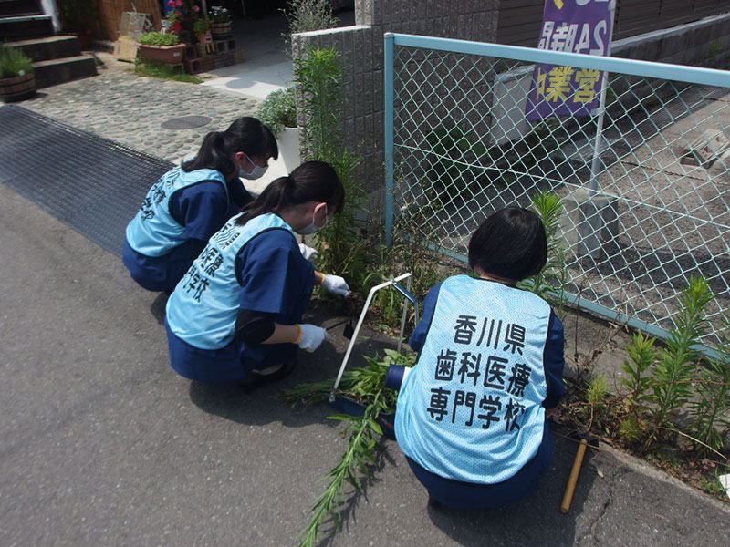 地域清掃活動（技工士科）