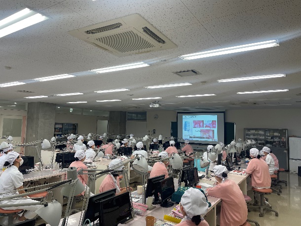 衛生士科1年 保健指導セミナー(衛生士科)