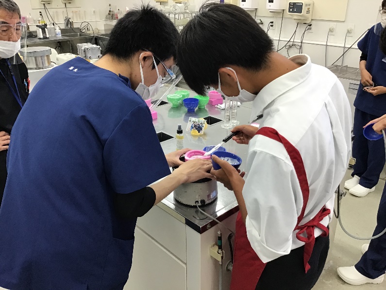 R4年度 第2回オープンキャンパス(技工士科)