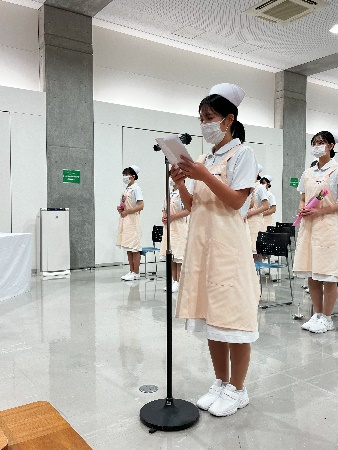 戴帽式(衛生士科2年生)