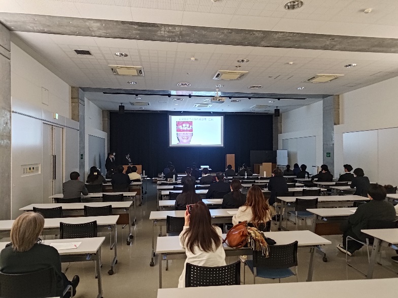 卒業製作発表会(技工士科)