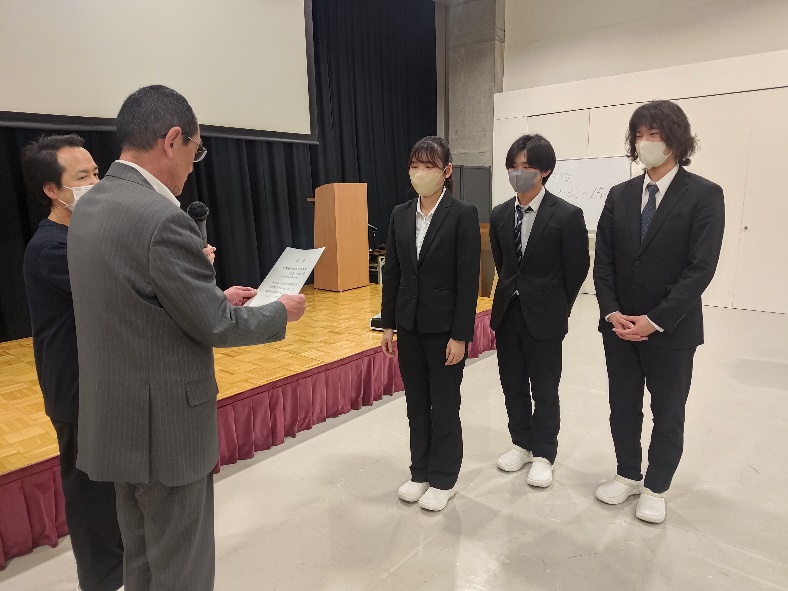 卒業製作発表会(技工士科)