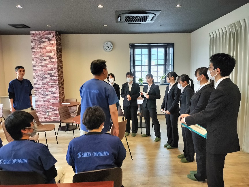 企業見学(技工士科2年生)