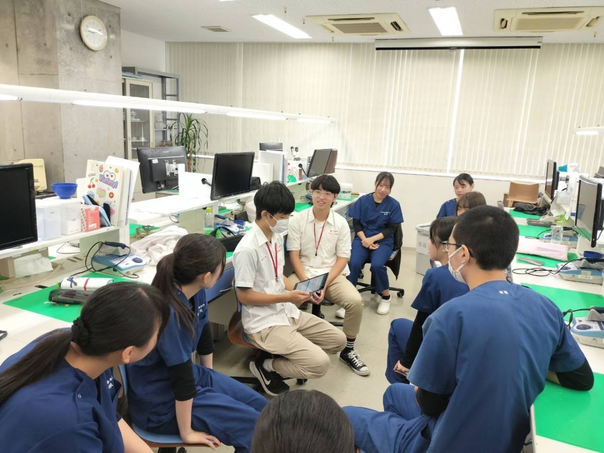 台湾留学生との国際交流(技工士科)