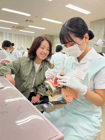 保護者会(衛生士科1・2年生)