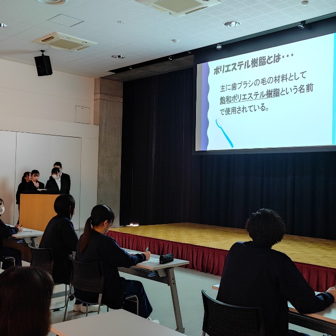 卒業製作発表会(技工士科)