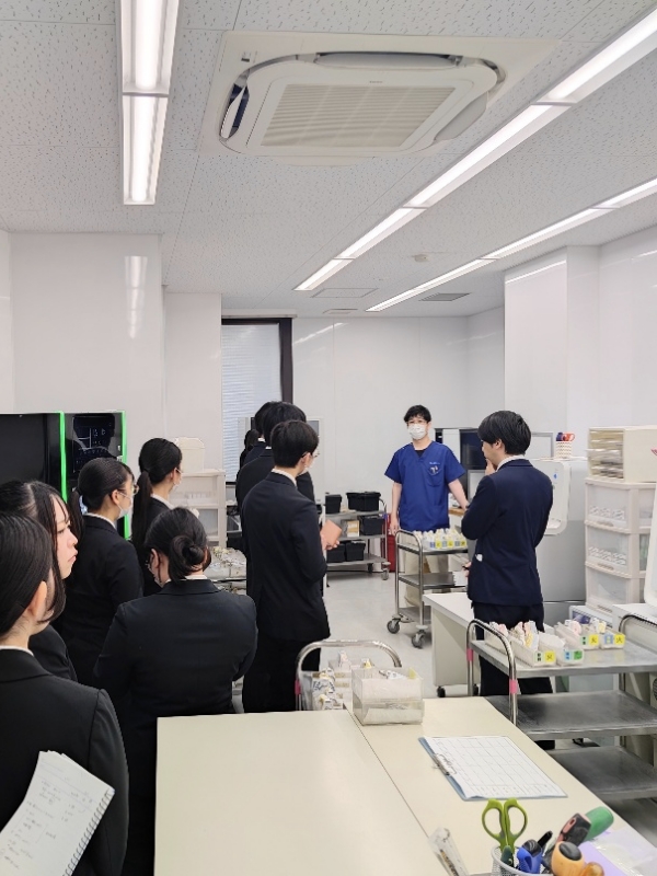 企業見学